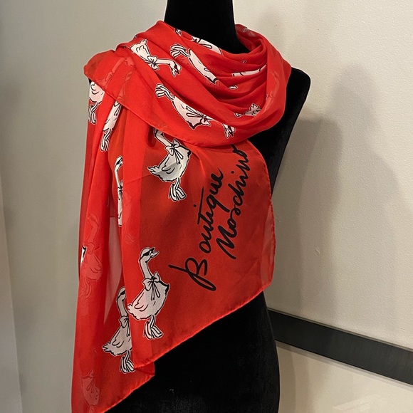 Boutique Moschino XL Scarf